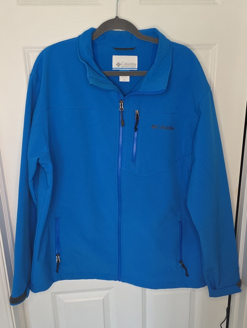 Columbia Bright Blue Full-Zip Softshell Jacket